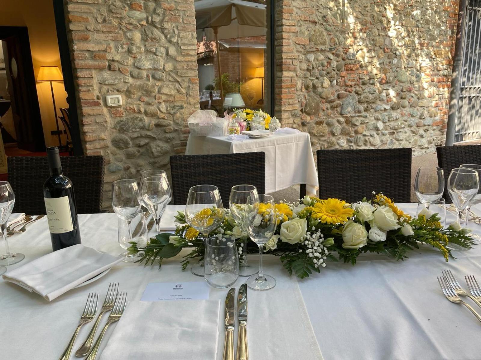 Briosco Lear • Dining Club酒店 外观 照片